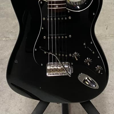 Squier Silver Series Stratocaster 1992-1993 Black MIJ image 1