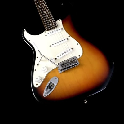 LEFTY! Custom Relic ST62 Fender Stratocastder Body Amber  Nitro Lacquer Neck Sunburst Stratocaster Aged Guitar 7.8 lb image 1