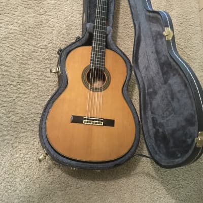 Yamaha C-300 concert classical guitar 1970s Solid Spruce and rosewood back and sides for sale