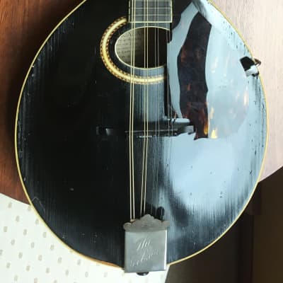 Gibson A4 Mandolin, Black, 1911 image 4
