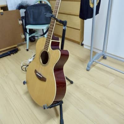 Yamaha CPX 500ii Electro Acoustic Guitar with factory case. 2014 Blonde image 3
