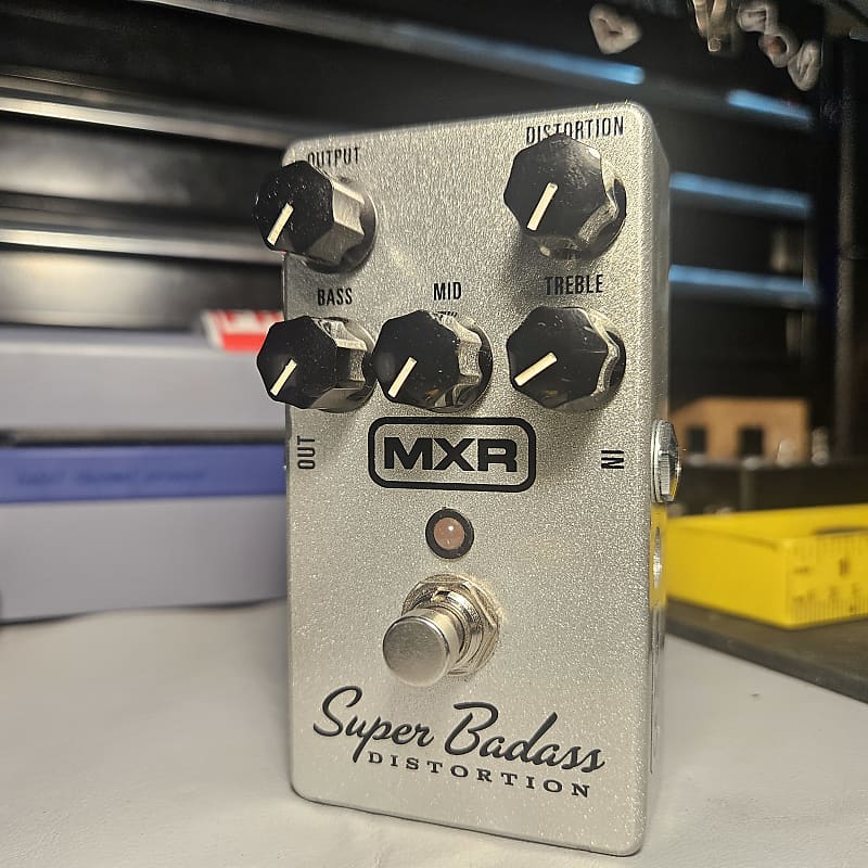 MXR M75 Super Badass Distortion