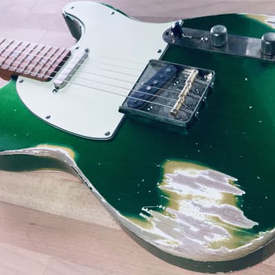 S71 Custom Shop CANDY GREEN OVER GOLD TOP SUPER HEAVY-RELIC « T », Handwound Pickups. image 5