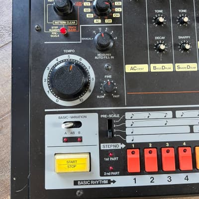 Roland TR-808 Rhythm Composer 1982- Early Model EXCELLENT