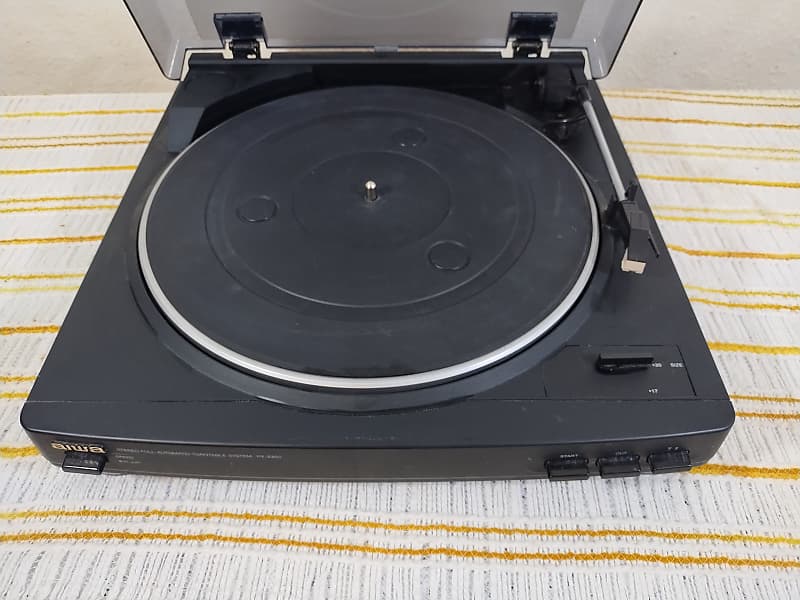 Vintage AIWA PX-E850 Stereo Full Automatic Turntable System Parts Or Repair