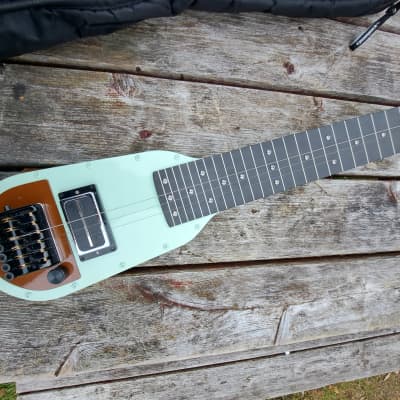 Songhurst deals lap steel