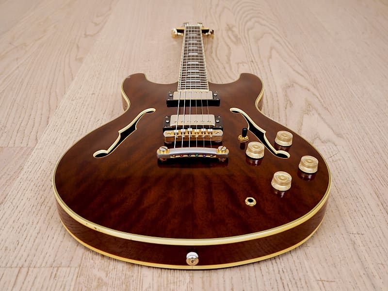 1993 Aria Pro II Titan Artist TA-03 Hollowbody Electric Guitar Walnut