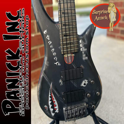 Panick Inc Custom Shop Surprise Attack 5 String Custom Bass 2023 - Hand-painted Custom Relic Bunker Grey Bomber Finish image 4