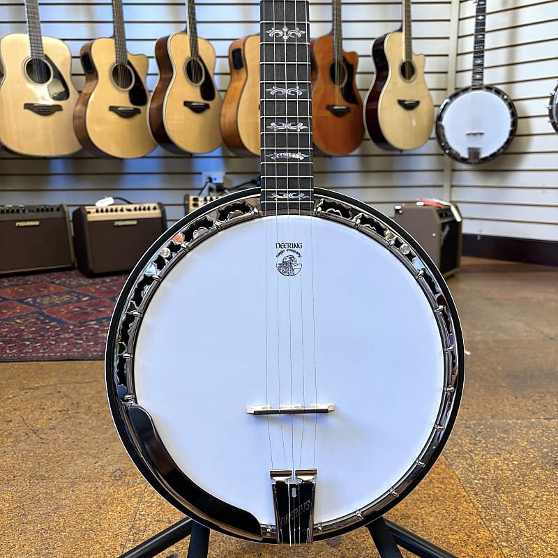 Deering Eagle II 5-String Resonator Banjo w/Hard Case image 1
