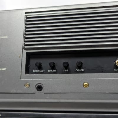 Sears 5 Inch Portable Color TV VHF UHF, AM/FM Radio SR3000 Model 580 - WORKING image 7