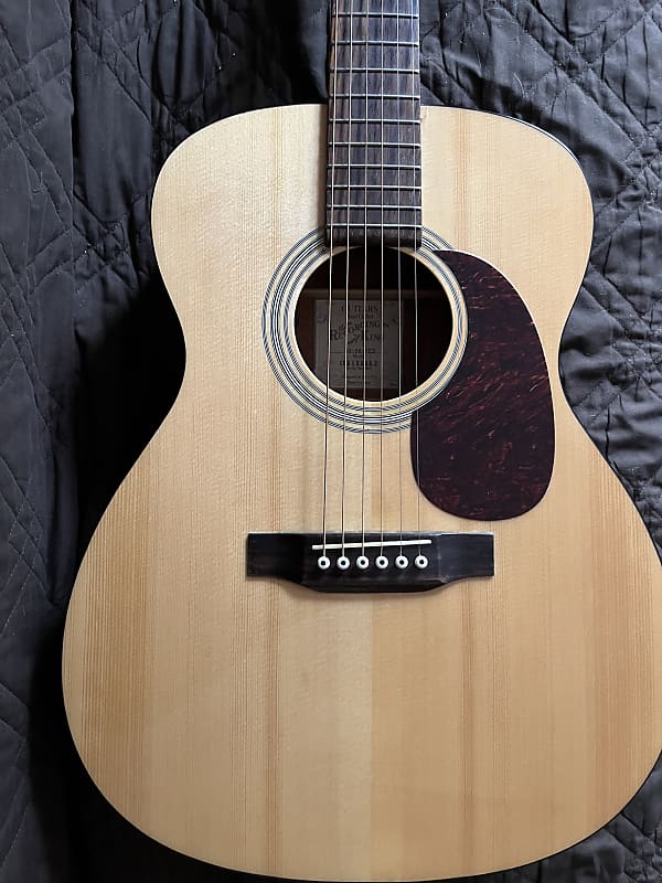 Recording King ROS-06-FE3 06 Series Solid Top 12-Fret 000 with