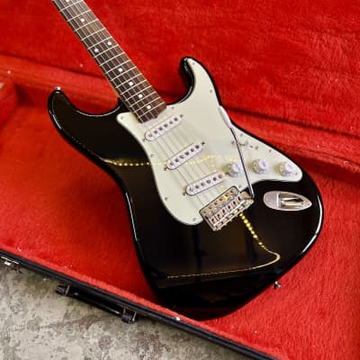 Fender MIJ Traditional II '60s Stratocaster | Reverb