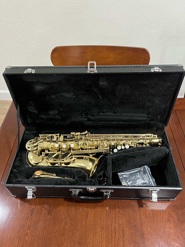 Unison Alto Saxophone Reverb