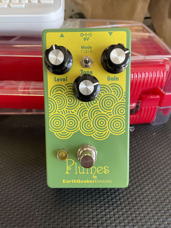 EarthQuaker Devices Plumes Small Signal Shredder Overdrive