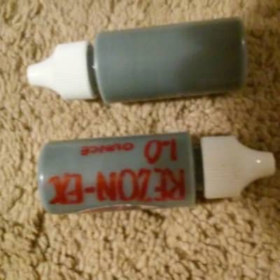 Speaker Adhesive / Edge Treatment FREE SHIPPING ReZon-Ex 1Oz. Squeeze Bottle PMR SPEAKERS image 2