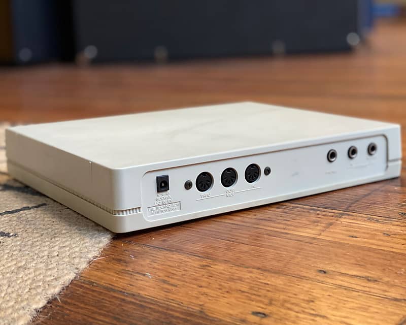 Roland CM-32L Sound Module | Reverb