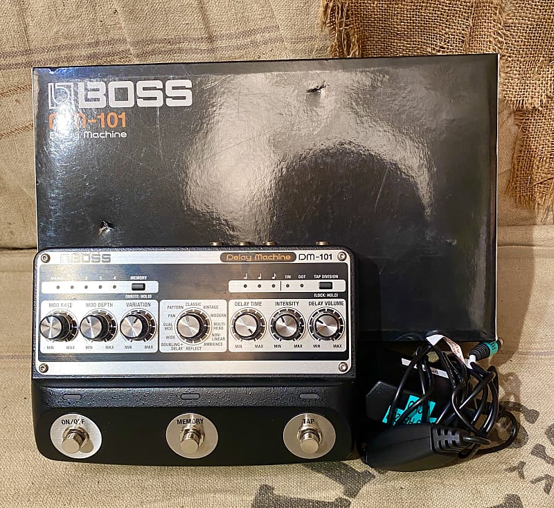 Boss DM-101 Delay Machine