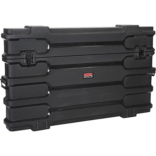 Gator Rotationally Molded Case for Transporting LCD/LED Screens Between 27" - 32" GLED2732ROTO image 1