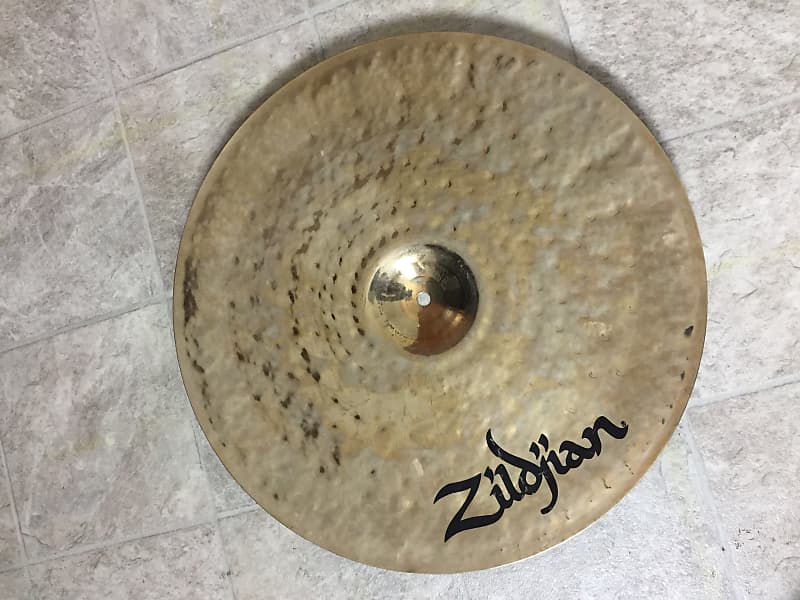 Zildjian 19