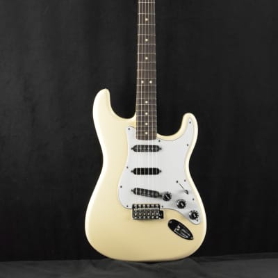 Mint Fender Ritchie Blackmore Stratocaster Olympic White Scalloped Rosewood Fingerboard image 2