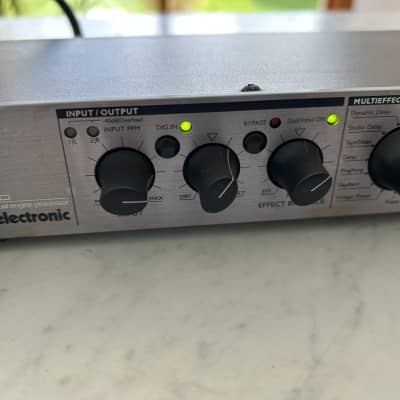 TC Electronic M300 Dual Engine Effects Processor 2000s - Silver image 3