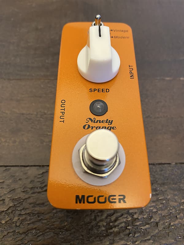 Mooer Ninety Orange