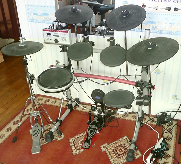 Yamaha DTXPress IV Drum Set Black / Silver