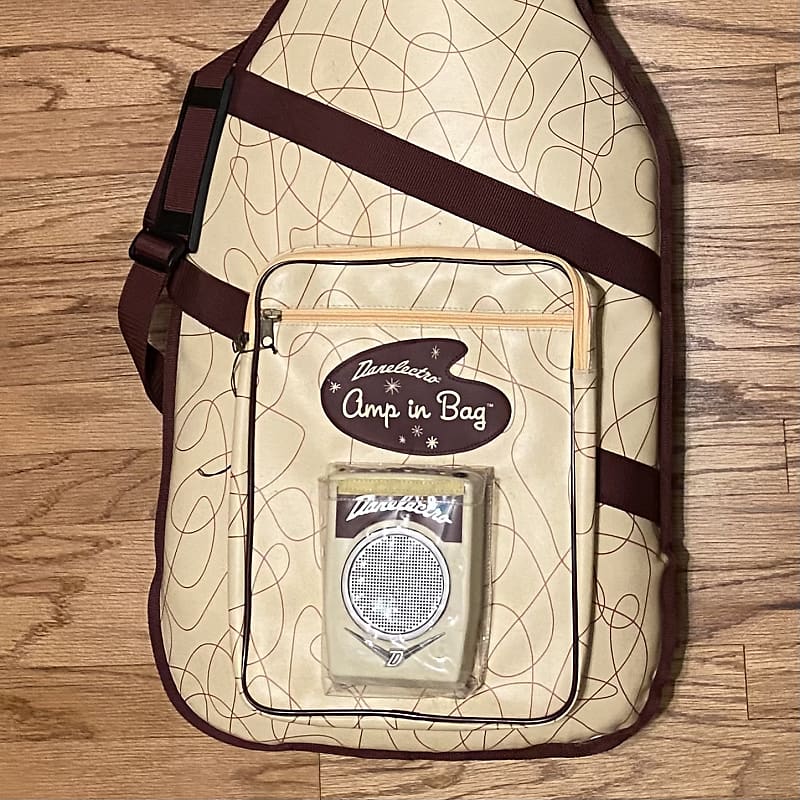 Danelectro AmpinBag Reverb