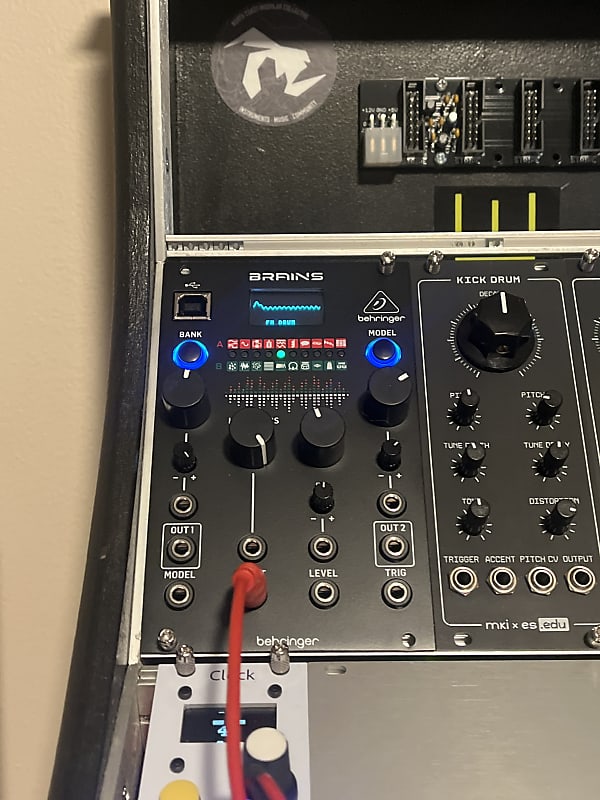 Behringer Brains