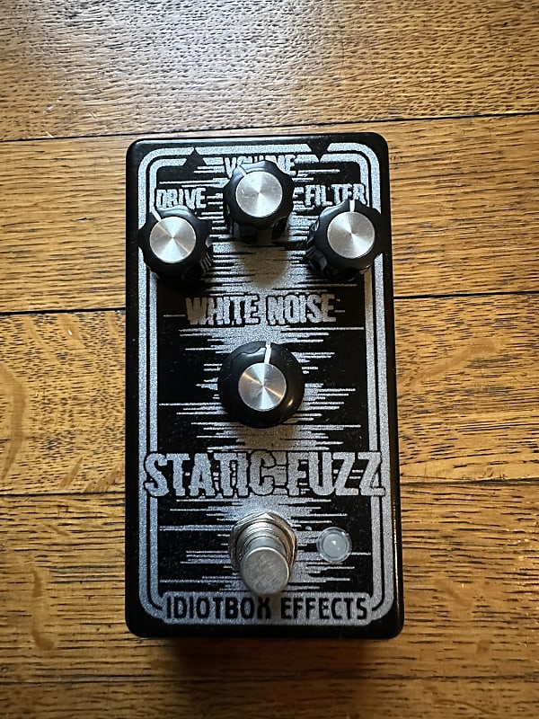 IdiotBox Effects Static Fuzz