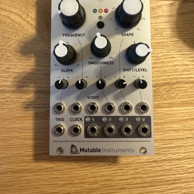 Mutable instruments Tides - Eurorack Module on ModularGrid