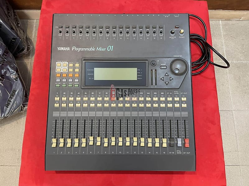 Yamaha Programmable Mixer 01 Digital Mixer Reverb