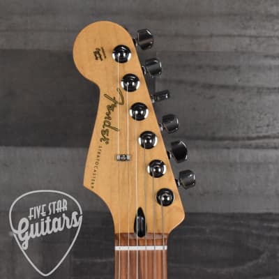 Fender Left-Handed Player Stratocaster - Black image 4