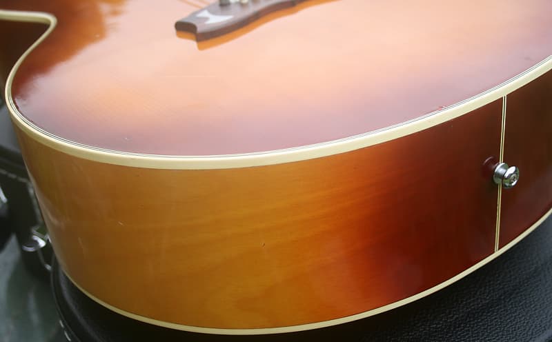 【極美品】Morris MJ-200 ビンテージ アコースティックギター 極美品】Morris MJ-200 ビンテージ アコースティックギター 極美