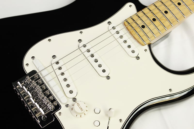 Fender / Roland GC-1 Stratocaster w/Gigbag V-Guitar, Strat Fender / Roland GC-1 Stratocaster w/Gigbag V-Guitar, Strat