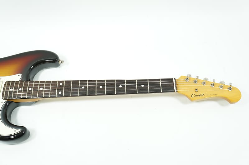 CoolZ ZST-1R Stratocaster Sunburst Manufactured by Fujigen