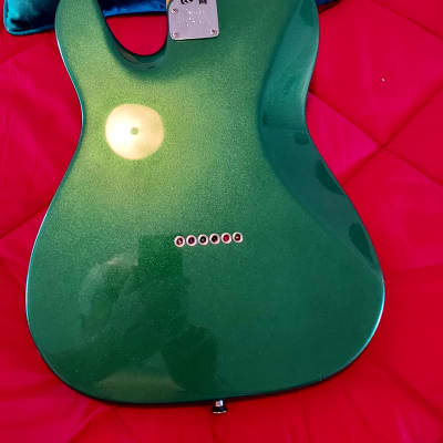 Fender American Ultra Telecaster Exclusive Mystic Pine American Ultra CME Exclusive 2021 - Mystic Pine image 11