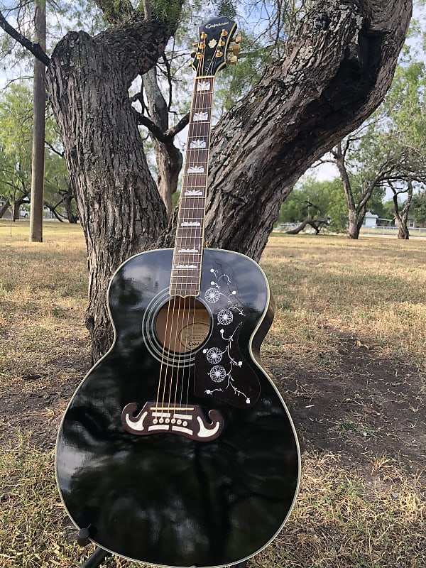 エピフォン　EPIPHONE by Gibson EJ-200 BK ギター Amazon.com: Epiphone J200 EC Studio Acoustic Electric Solid