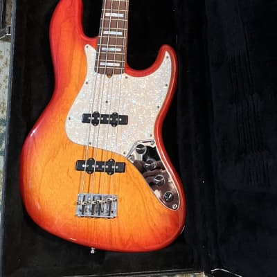 Fender Custom Shop Custom Classic Jazz Bass | Reverb