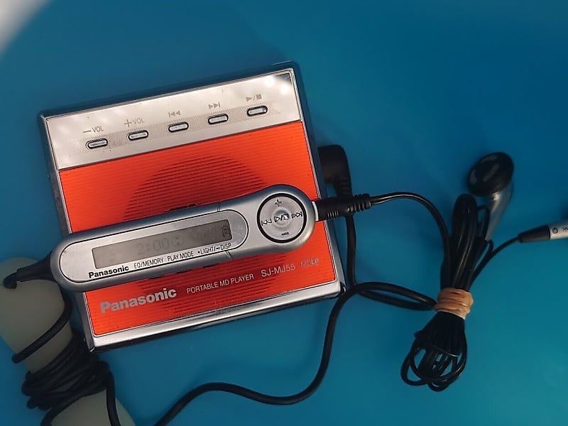 RED Portable minidisc MD MDLP Player SJ MJ55 PANASONIC working