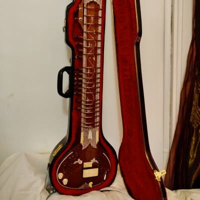 Sitar Sitar de style Gayaki 2020 - Fabriqué avec du bois de Tun soigneusement séché Cordes en acier, bronze et laiton Ponts en os de chameau image 11