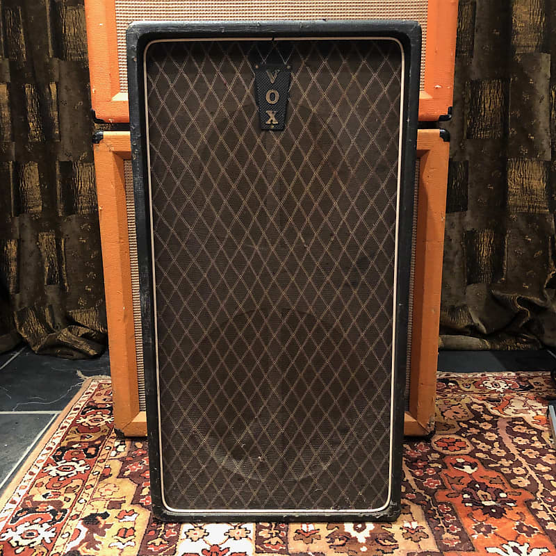 Vox bass outlet cabinet