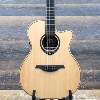 Lag HyVibe 30 THV30ACE Tramontane Bearclaw Spruce Top Acoustic Electric  Guitar w/Case | Reverb