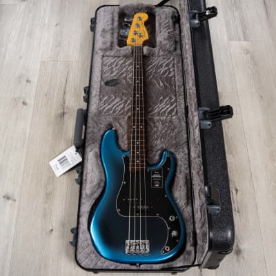Fender American Professional II Precision Bass, Rosewood Fretboard, Dark Night image 16