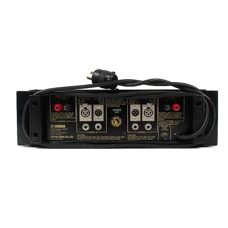Yamaha P2100 Professional Series Natural Sound Power Amplifier image 3