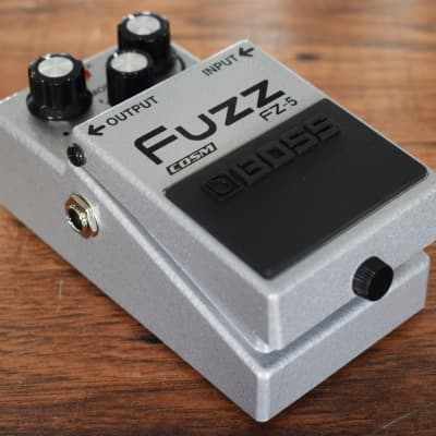 Boss FZ-5 Fuzz Guitar Effect Pedal image 3