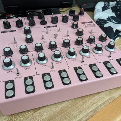 Soma Laboratory Lyra-8 Organismic Synthesizer - Pink - With Dust Cover image 2