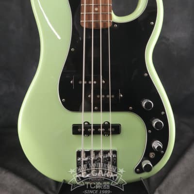 ベース Fender MEXICO Deluxe P-Bass Special Fender Deluxe Active P-Bass Special Olympic White With Gig