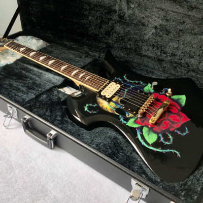 🌹薔薇骷髏 🌹 SKULL ROSE Hide guitar 玫瑰 Qposket hide Model Burny