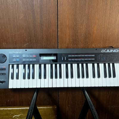 Roland Alpha Juno 1 Programmable Polyphonic Synthesizer 49 keys Keyboard New battery